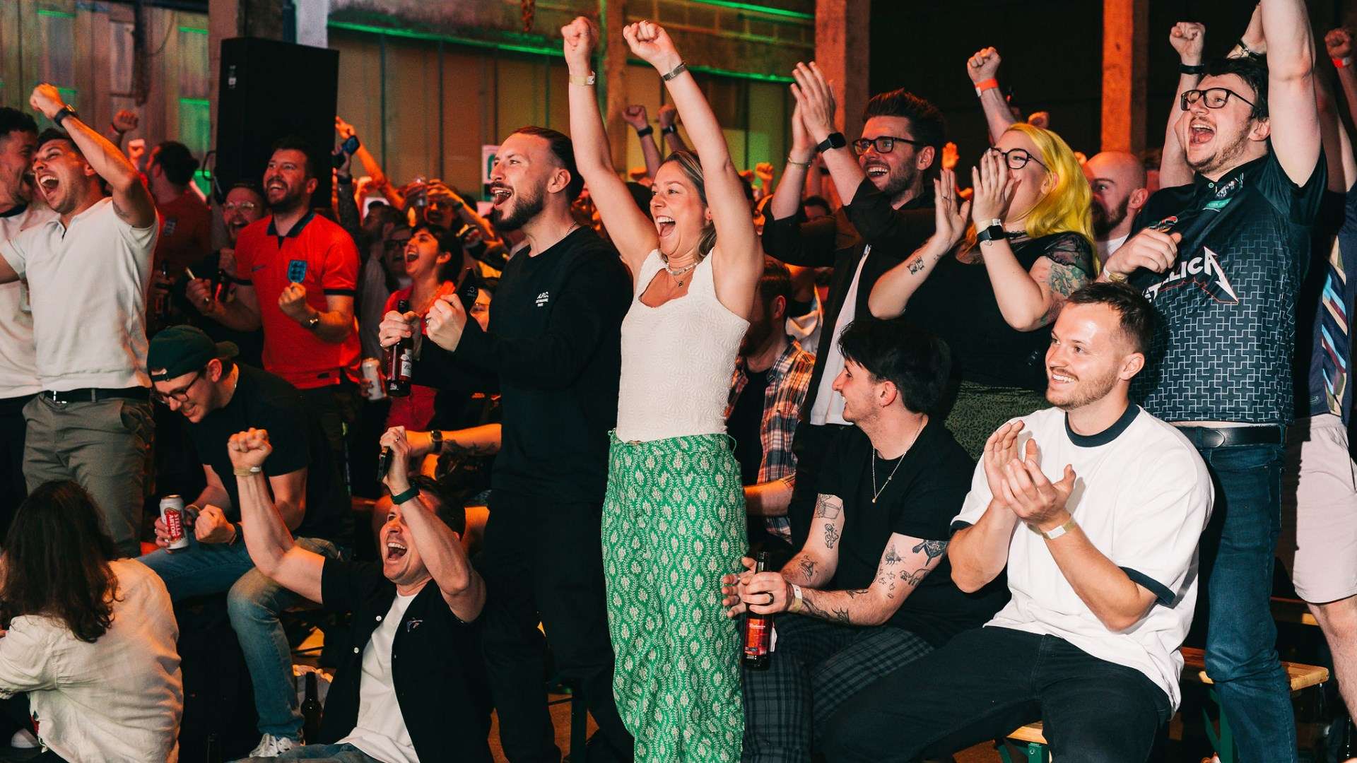 額成為討論 額成為討論